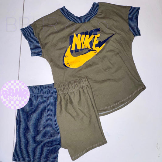 4T Dolman + relax shorts (authentic tee)